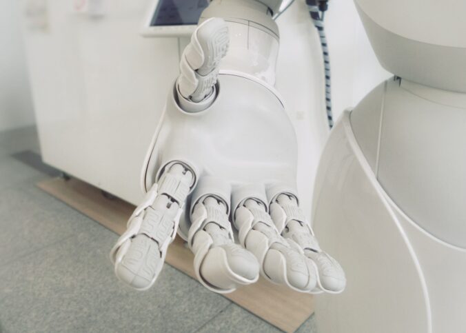 BMW va travailler avec des robots humanoïdes dans l'une de ses usines aux Etats Unis.